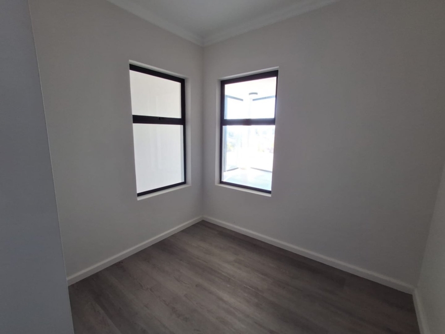 2 Bedroom Property for Sale in Flamingo Vlei Western Cape